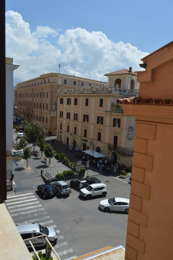 Domus Cavour Διαμέρισμα Civitavecchia Εξωτερικό φωτογραφία