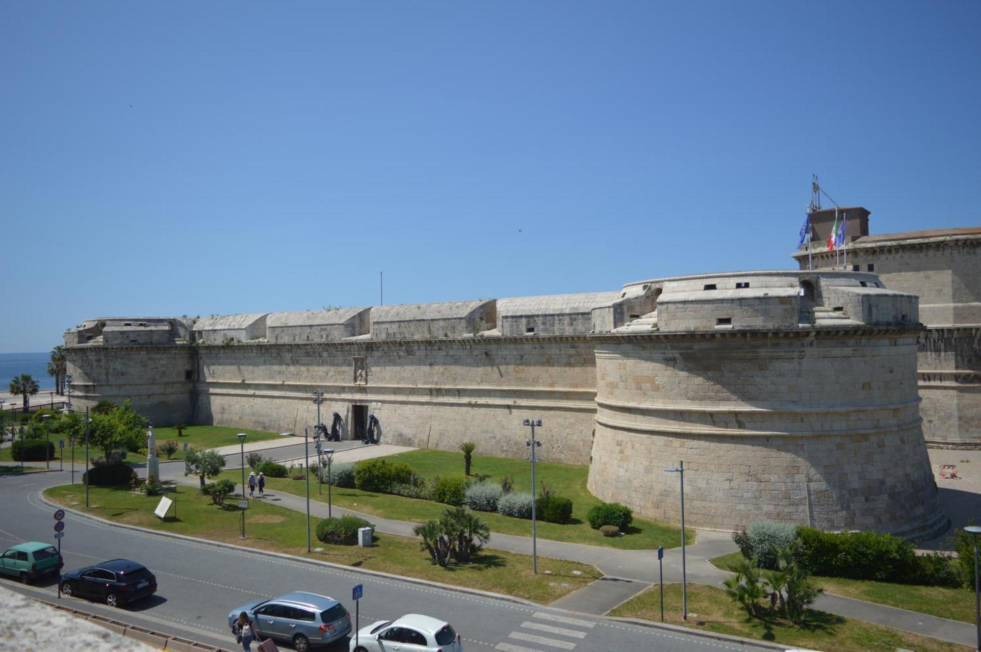 Domus Cavour Διαμέρισμα Civitavecchia Εξωτερικό φωτογραφία